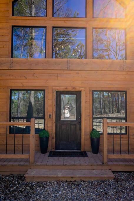 The Big Tex Luxury Cabin Is Epic Broken Bow Kültér fotó