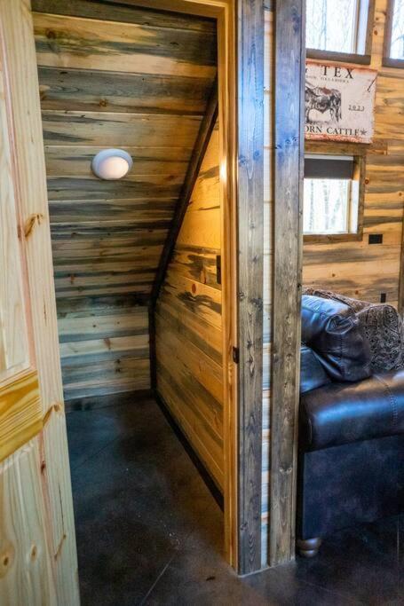The Big Tex Luxury Cabin Is Epic Broken Bow Kültér fotó