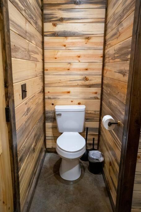 The Big Tex Luxury Cabin Is Epic Broken Bow Kültér fotó